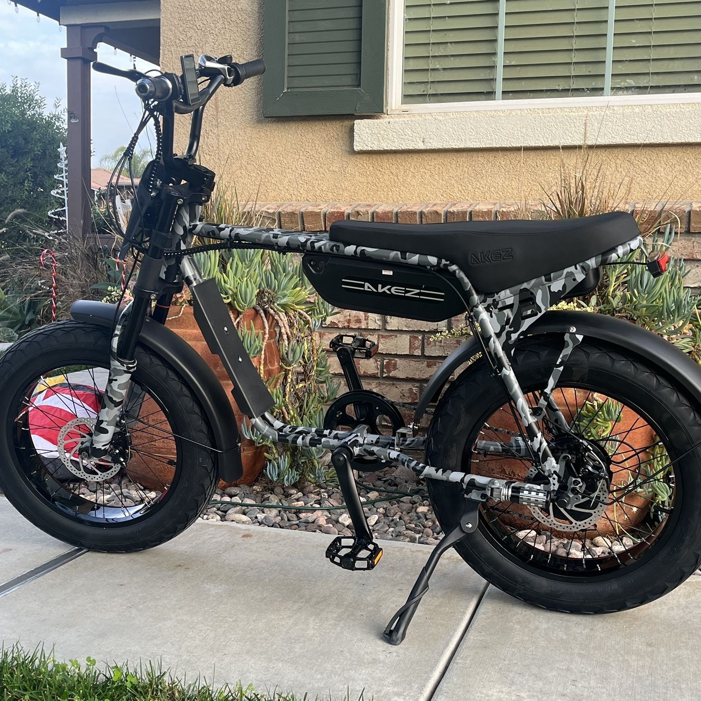 AKEZ ZX 01 Electric Bicycle / E-Bike for Sale in Winchester, CA