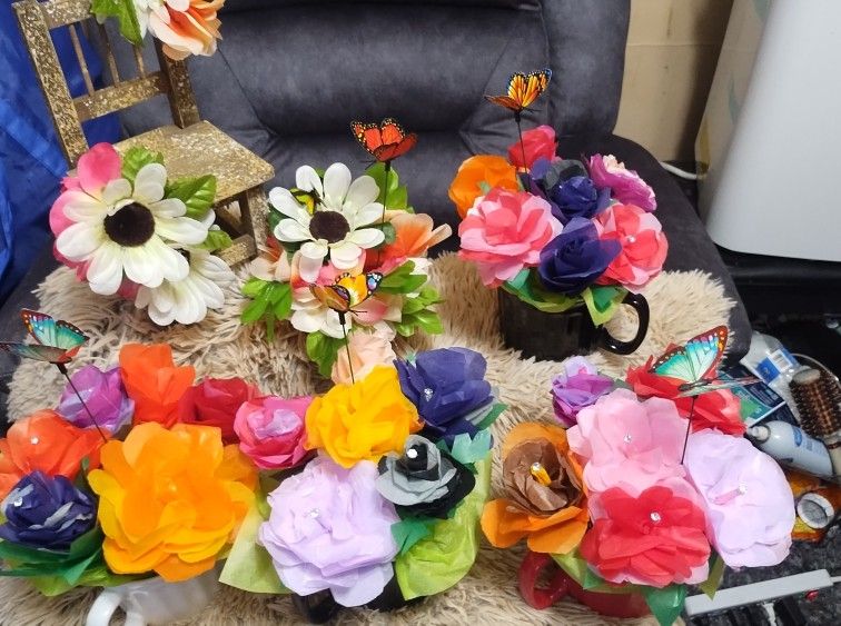 Beautiful Mug Flower Arrangements