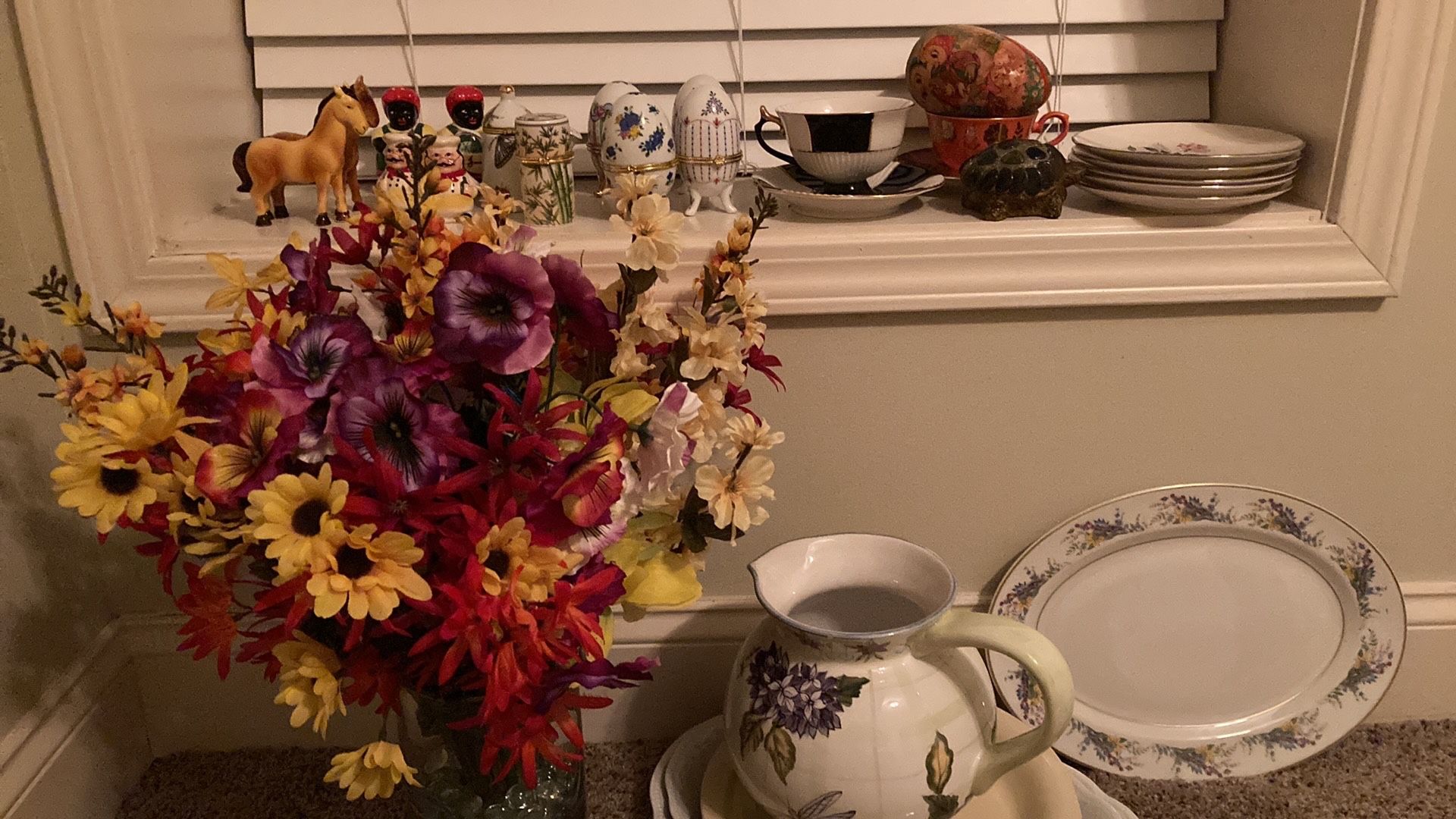 Trinkets, Floral, China LOT