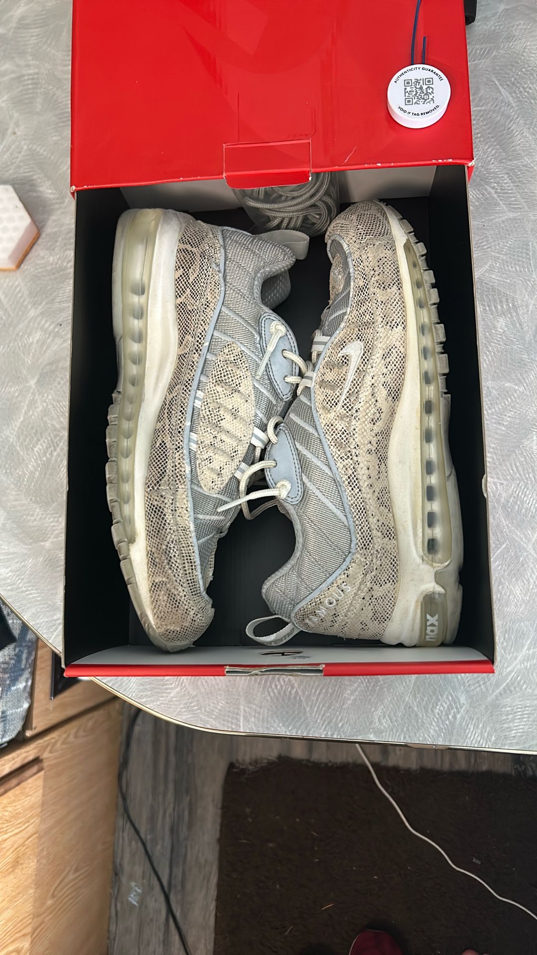 Nike Air Max 98 Supreme Collab “Snakeskin”