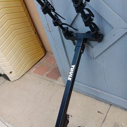 THULE.   2" Hitch Rack. For 4 Bikes 