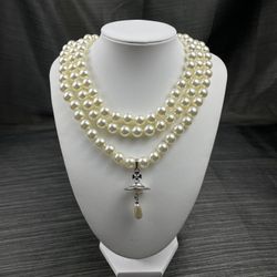 New three-layered pearl necklace