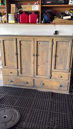 Wood cabinet