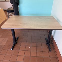 Heavy Duty Restaurant Dining Table