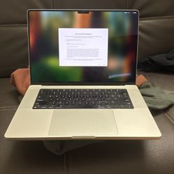 MacBook Pro Max 16 Inch M1 Pro