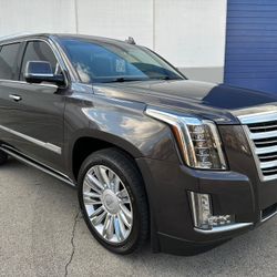 2016 Cadillac Escalade • Platinum Edition Sport Utility 4D