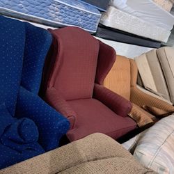 Maroon Queen Ann Chair 