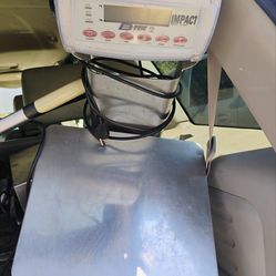 impact scale B tec t-503