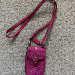 Coach Signature Canvas Crossbody