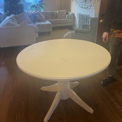 White Round Table with 4 Chairs