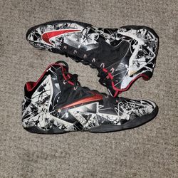 LeBron 11 "Graffiti"