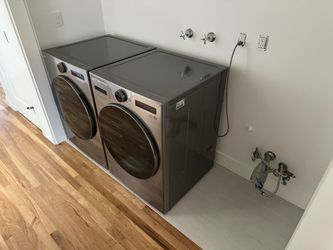 LG Washing Machine and Dryer Set