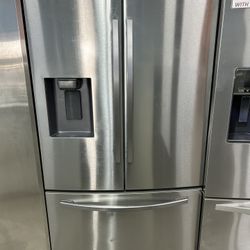 Stainless French Door Refrigerator With 2nd Ice Maker 
