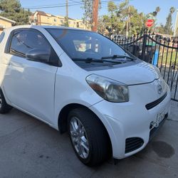 2013 Scion iQ