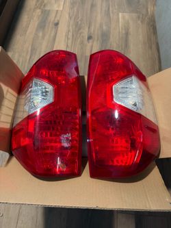 OEM 2014-2021 Toyota Tundra Right Driver & Passenger Tail lights