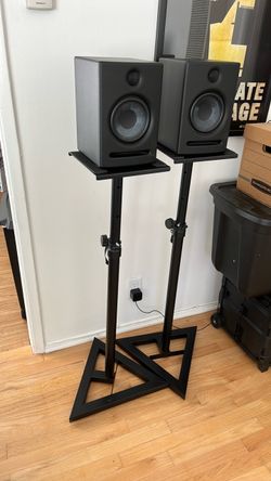 Presonus Eris Studio Monitor Speakers on Adjustable Stands