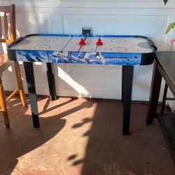 SPORTCRAFT GAME TABLE