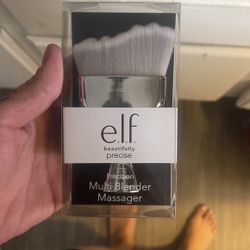 Elf Makeup Brush 