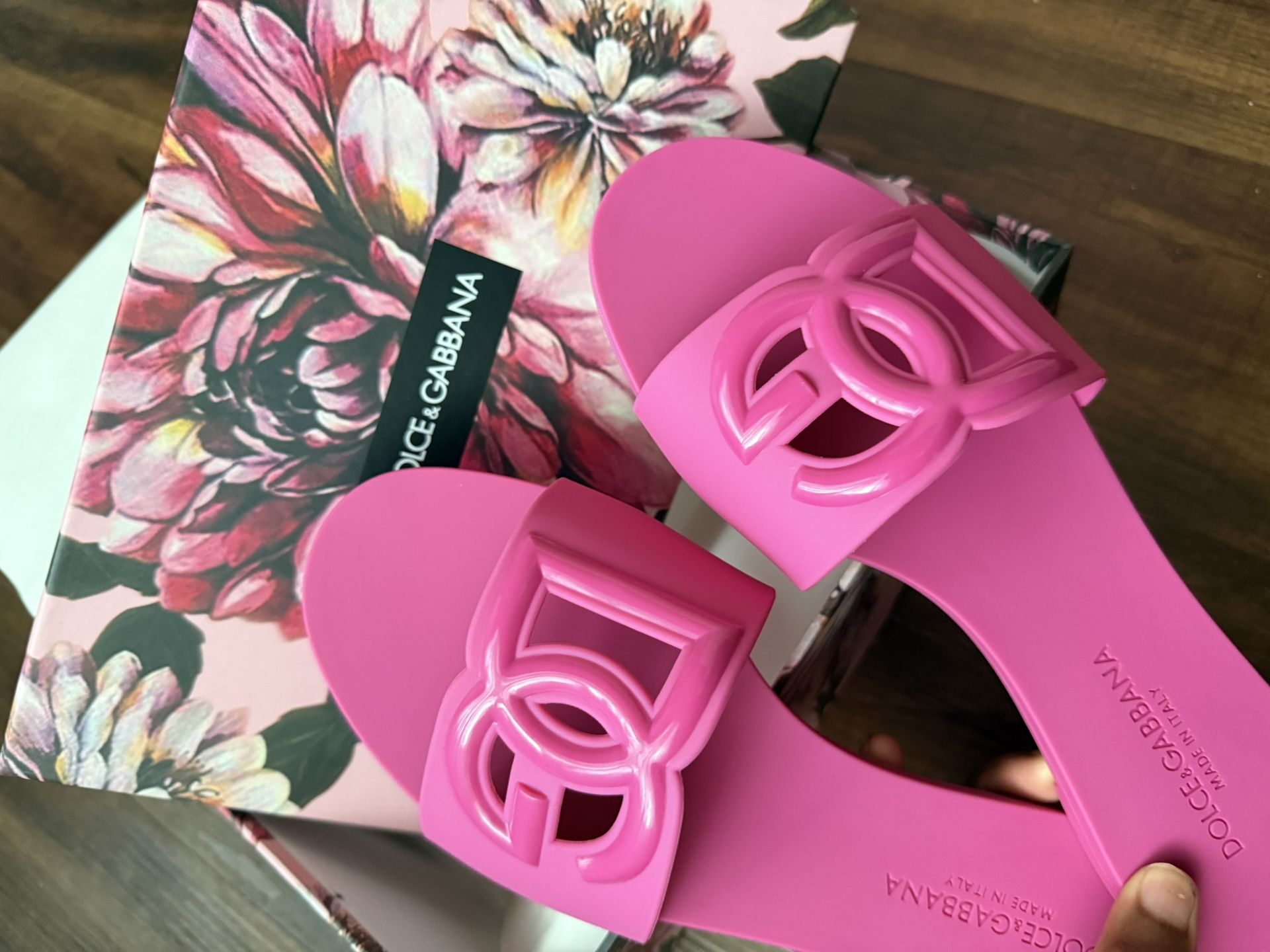 dolce & gabbana sandles