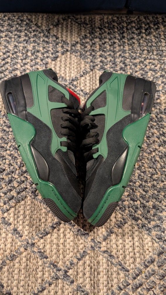Jordan 4 RM Size 11 