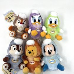 Tokyo Disney Resort 2026 Eto Horse Zodiac Plush Badge Set (6 Characters) NEW