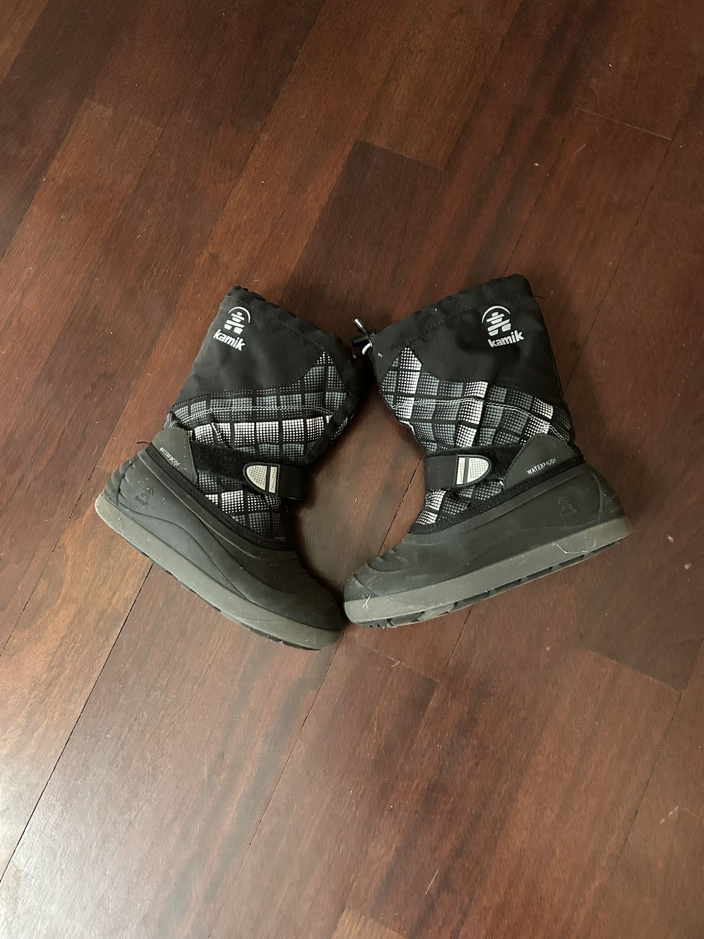 Kamik Waterproof Snow Boots Shoes Size 6