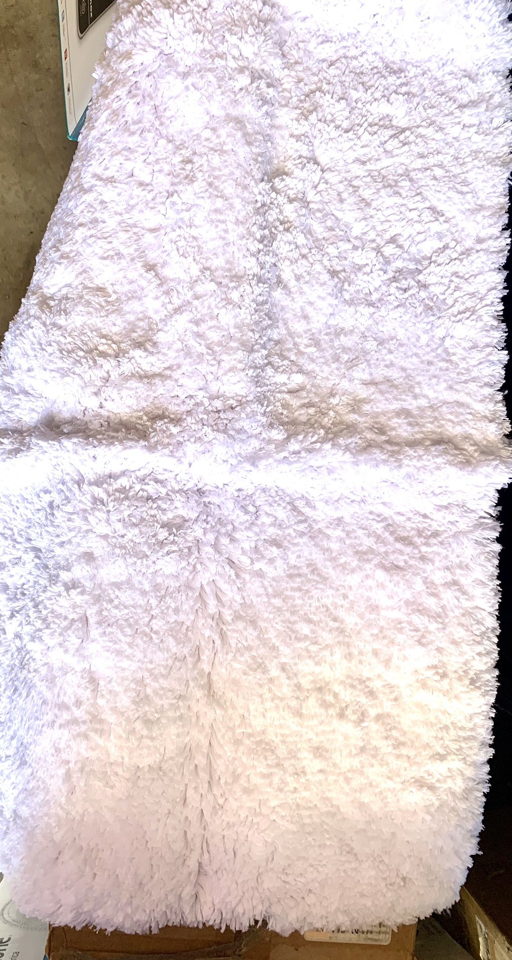 White Bath Mats (new)