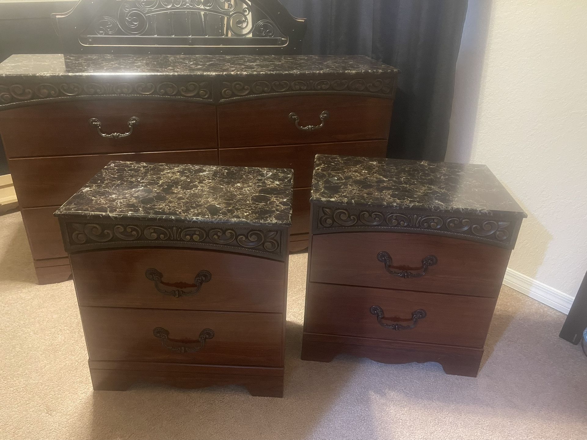 2 Night Stands