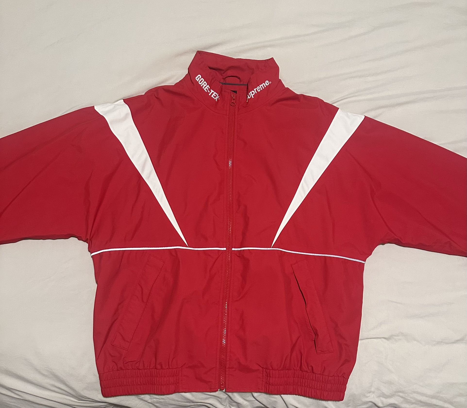 Supreme GORE TEX Court Jacket (SS19)
