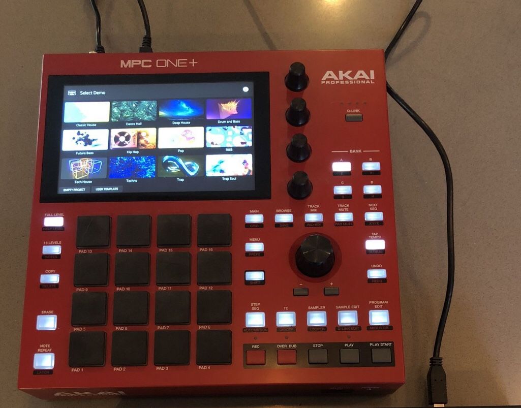 Akai Mpc One+