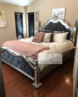 New Alicia Mirrored Bedroom Set with Velvet and Crystals