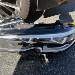 2019 2020 2021 2022 BMW 330i 340i Left Driver Side Headlight