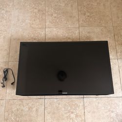 Samsung UN40EH5000F 40’ Inch Black