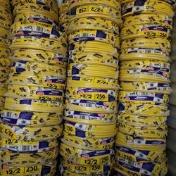 Cable eléctrico, cable Romex, cable NM-B, cable de cobre, cable eléctrico interior, cable para construcción, cable para casa, cable para electricidad,