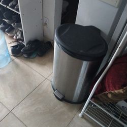 Trash Can