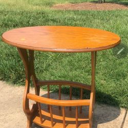 Mid Century Oval Magazine Rack End Table / Side Table