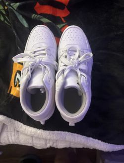 Light up roller skate shoes