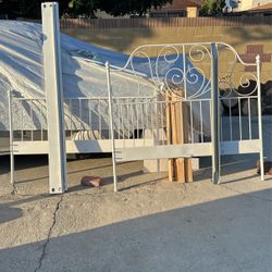 Queen Bed Frame 