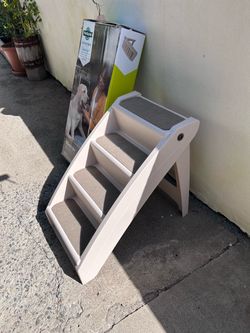 Pet Steps