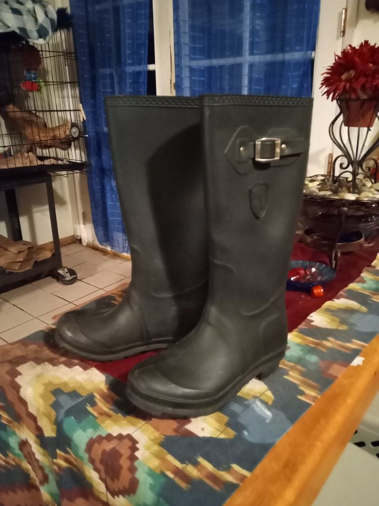 Woman's Rain Boots