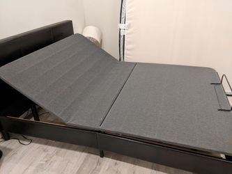 Mattress firm Adjustable bed frame with remote