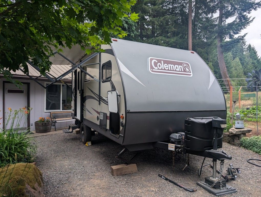 Travel Trailer Camper