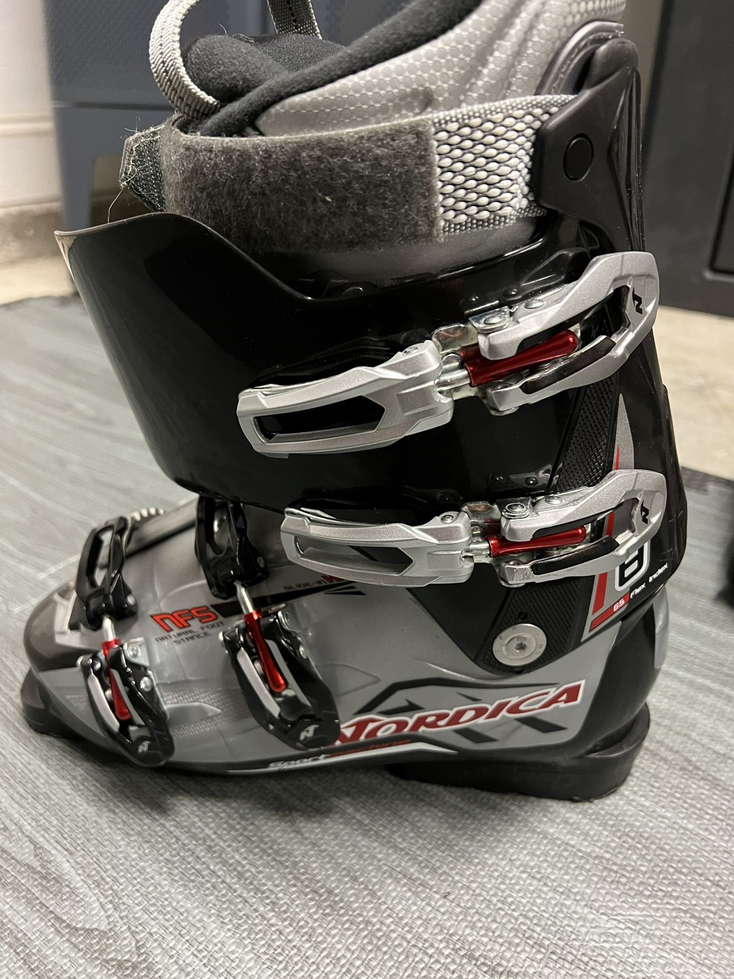 Nordica Sportmachine 8 and Technica Case And Additional Ski Gear Case