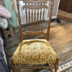 Antique Rocking Chair 