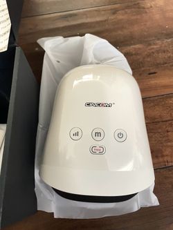 Hand Massager Cordless Hand Massager with Heat and Compression for Arthritis and Carpal Tunnel  Brand new  Location Torrance