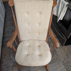 Rocking Chair 