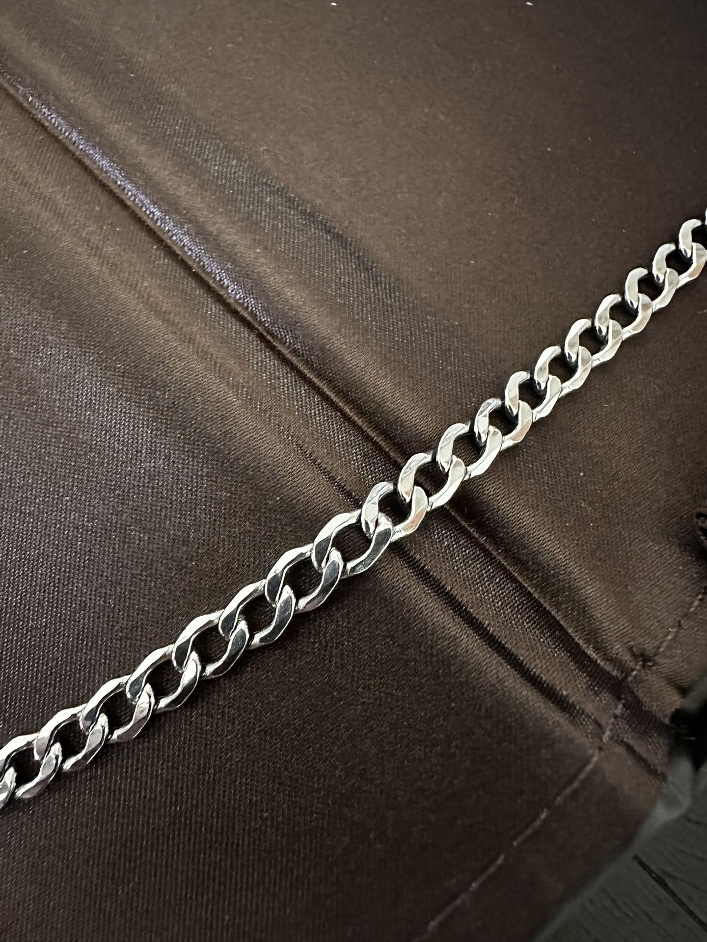 24 Inch 14 Karat White Gold Chain
