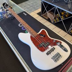 Ibanez Talman TMB100 White Electric Bass