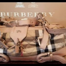 100% Authentic Burberry 