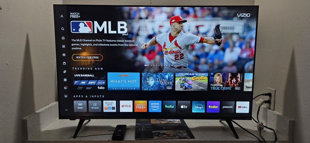 VIZIO 50 inches SMART TV FOR SALE